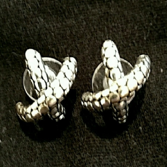 Criss-cross Beach Pebble Earrings - Picture 2 of 3